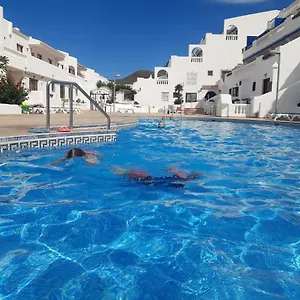 your-sunny-tenerife-in-port-royale.in-canary-islands.com/