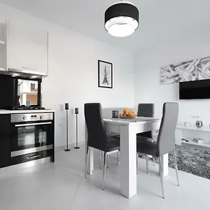 luxury-apartment-bella.hotelinzadar.com/